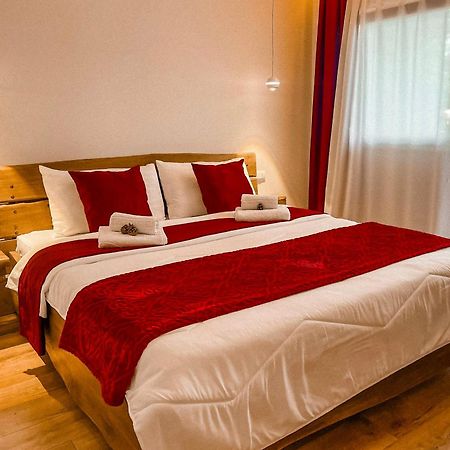 Vila Alpini Razem Екстер'єр фото