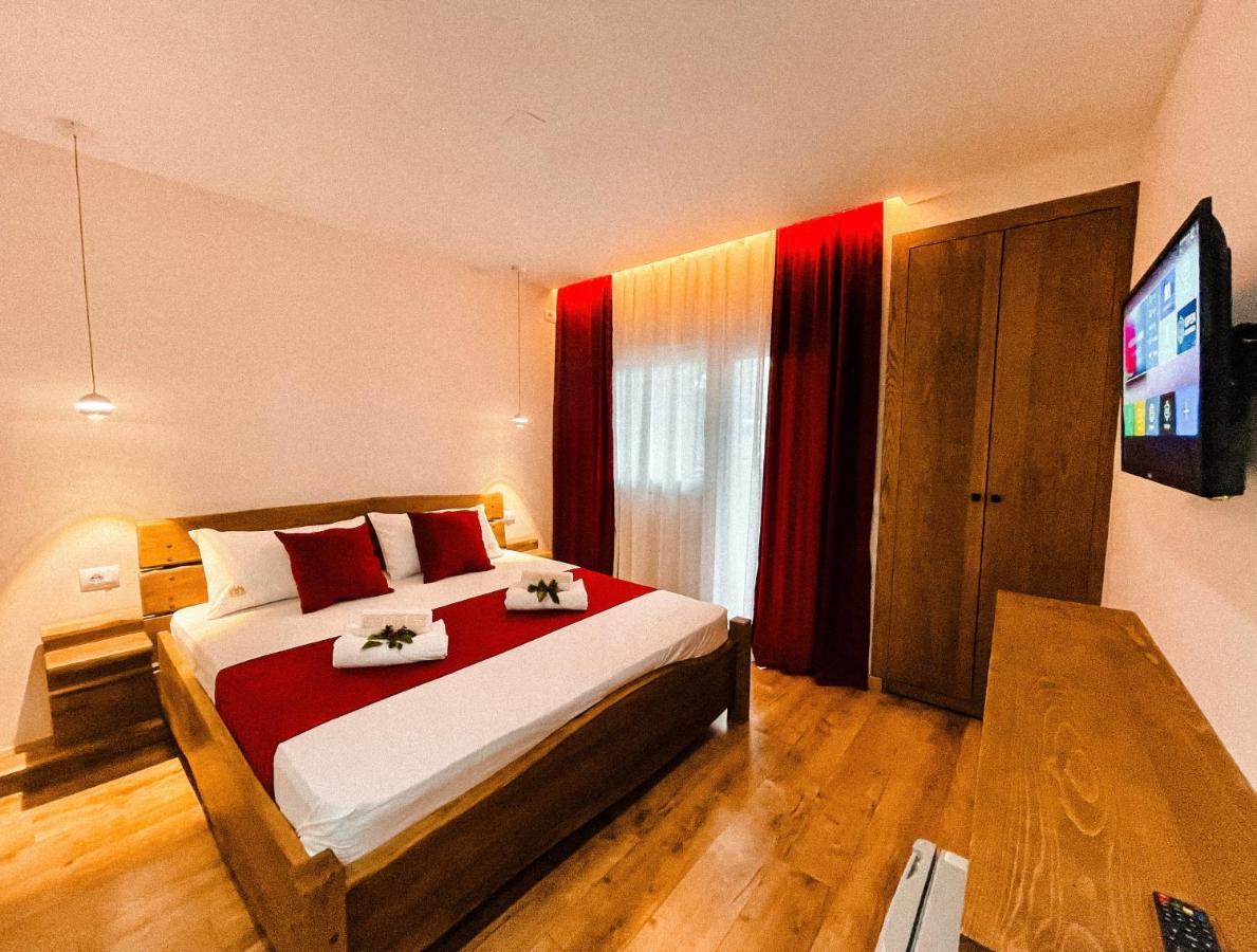 Vila Alpini Razem Екстер'єр фото